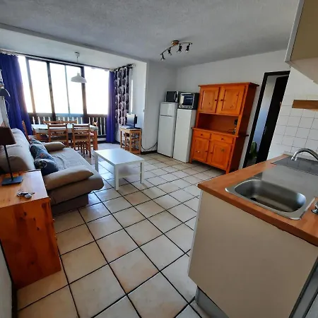 Apartment 50m Plage & Centre, Parking Prive, Calme Et Confort, 4 Pers. - Fr-1-239-408
