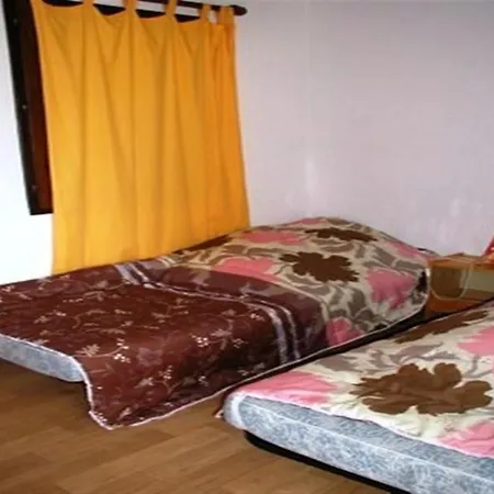 Apartment 50m Plage & Centre, Parking Prive, Calme Et Confort, 4 Pers. - Fr-1-239-408