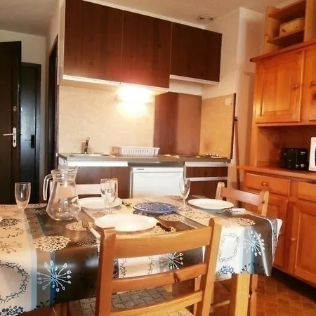 Apartment 50m Plage & Centre, Parking Prive, Calme Et Confort, 4 Pers. - Fr-1-239-408 *